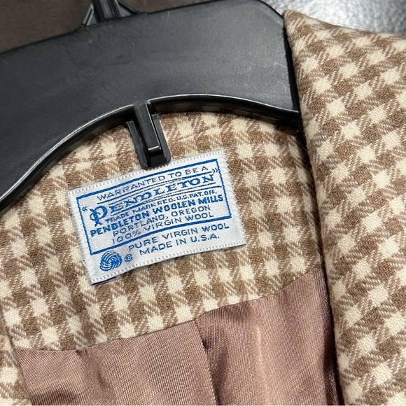 Pendleton Checkered Houndstooth Cream and Tan Wool Blazer Jacket, MEDIUM - Picture 4 of 6